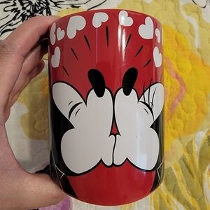 NWOT Mickey & Minnie Valentine Mug, 16 oz